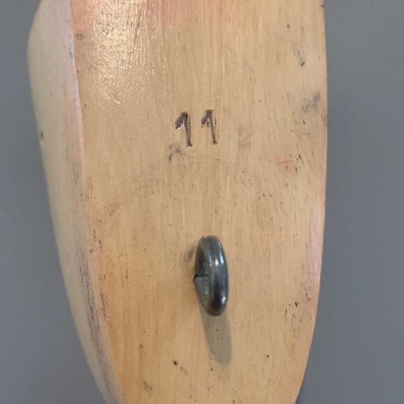 Vintage Wooden Shoe Stretchers - Picture 3 of 5